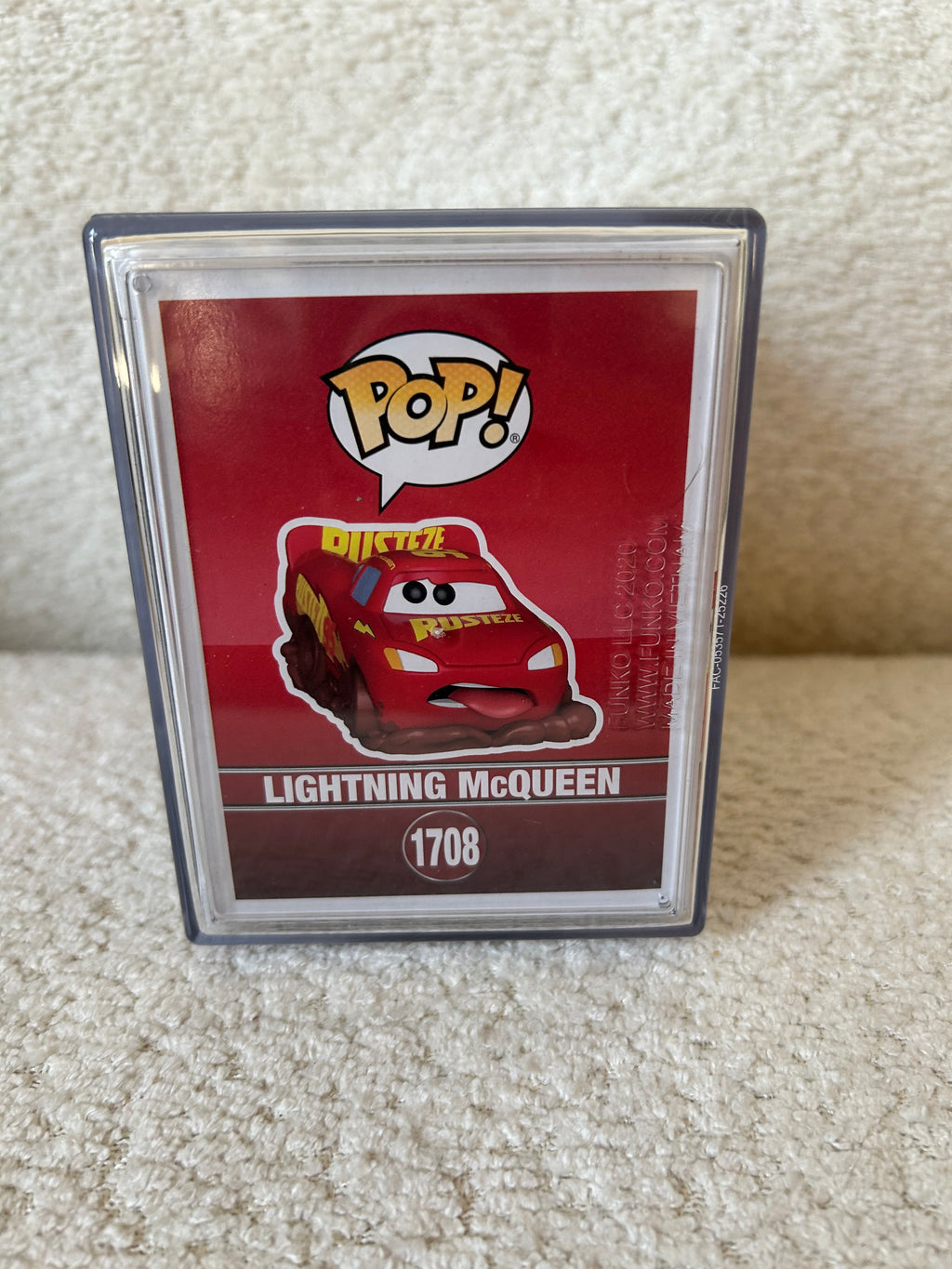Funko pop flash mcqueen