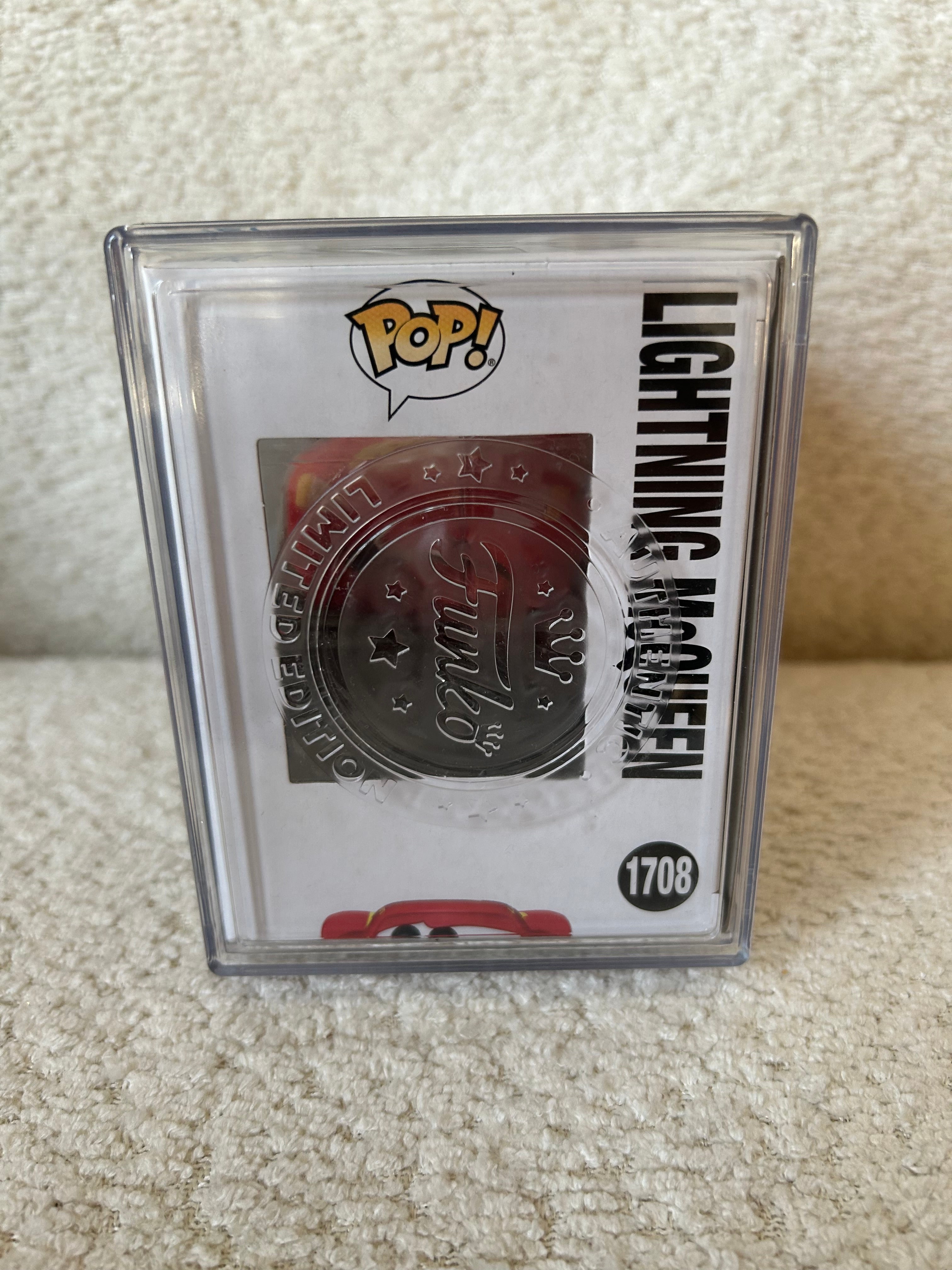 Funko pop flash mcqueen